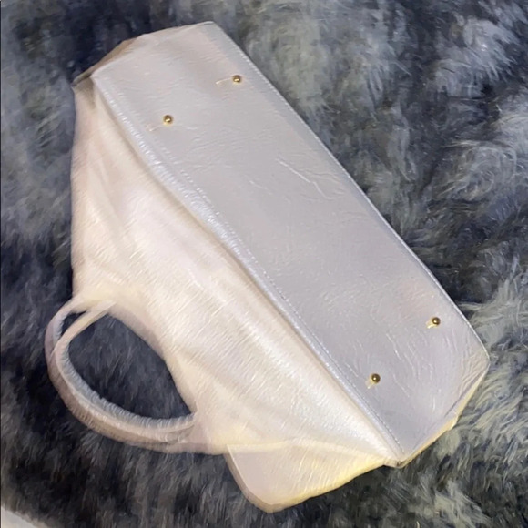 Fashion Stylish White  BEAUTIFUL Tote - Picture 10 of 15